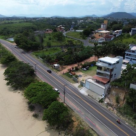 Ipe Amarelo - Frente Ao Mar Na Praia De Meaipe, Guarapari Exterior photo