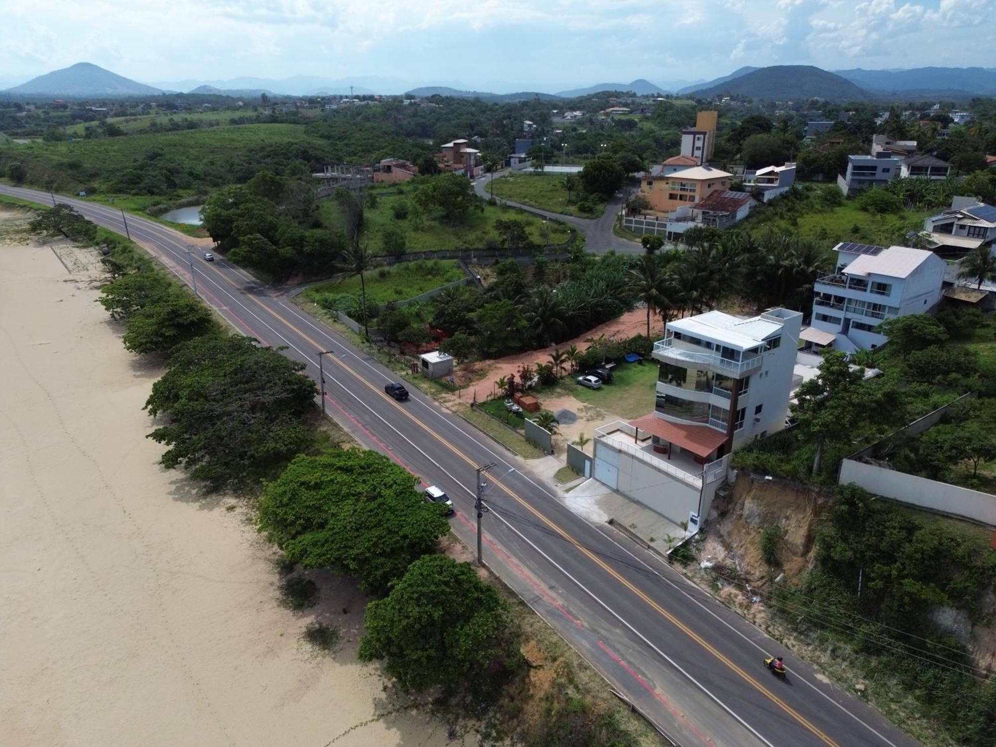 Ipe Amarelo - Frente Ao Mar Na Praia De Meaipe, Guarapari Exterior photo